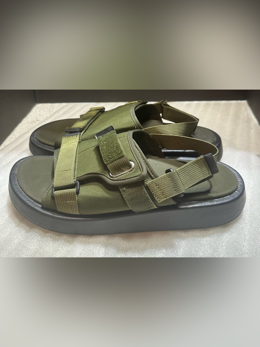 Men’s ASOS Olive Green Slide Sandals with Webbing Strap Sz 10